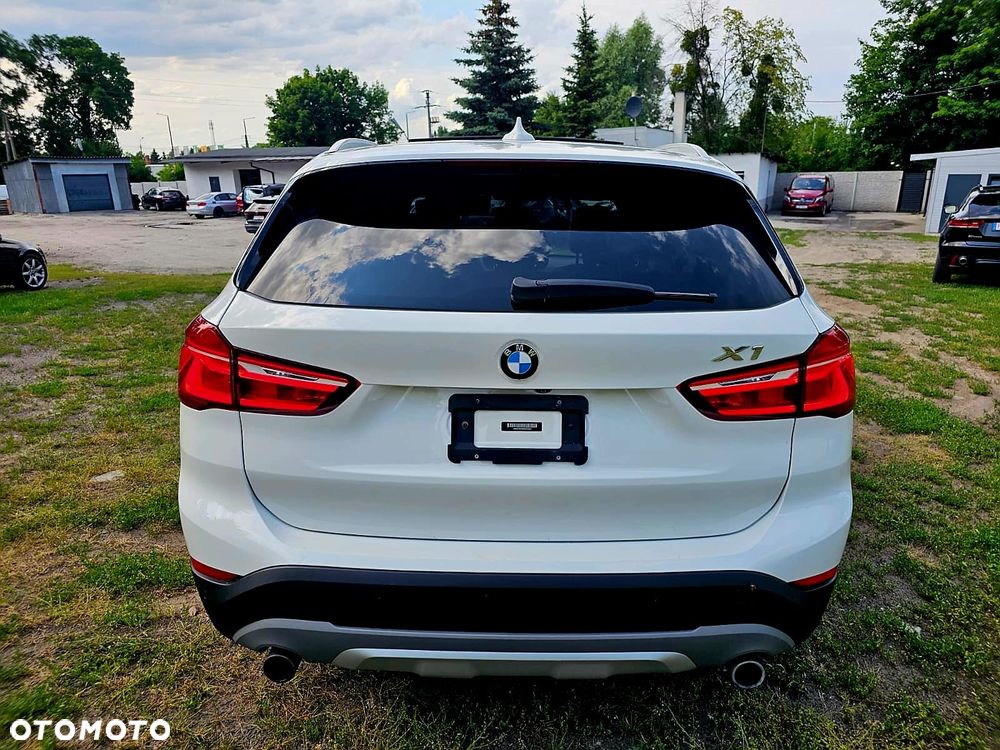 BMW X1 - 4