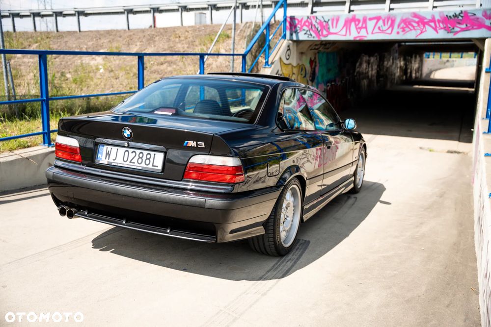 BMW M3 - 5