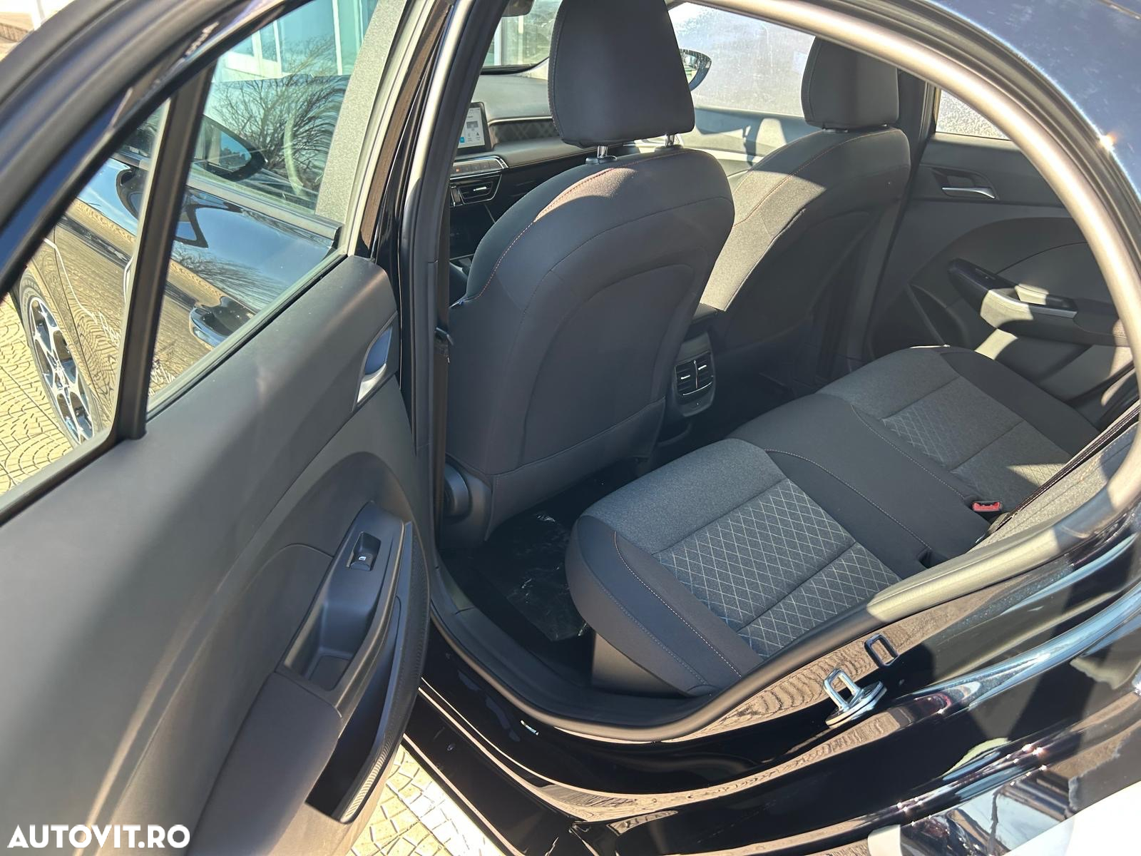 MG MG3 1.5 T GDI HEV Excite - 9