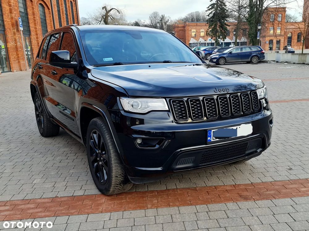 Jeep Grand Cherokee - 10