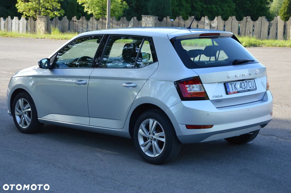Skoda Fabia - 4