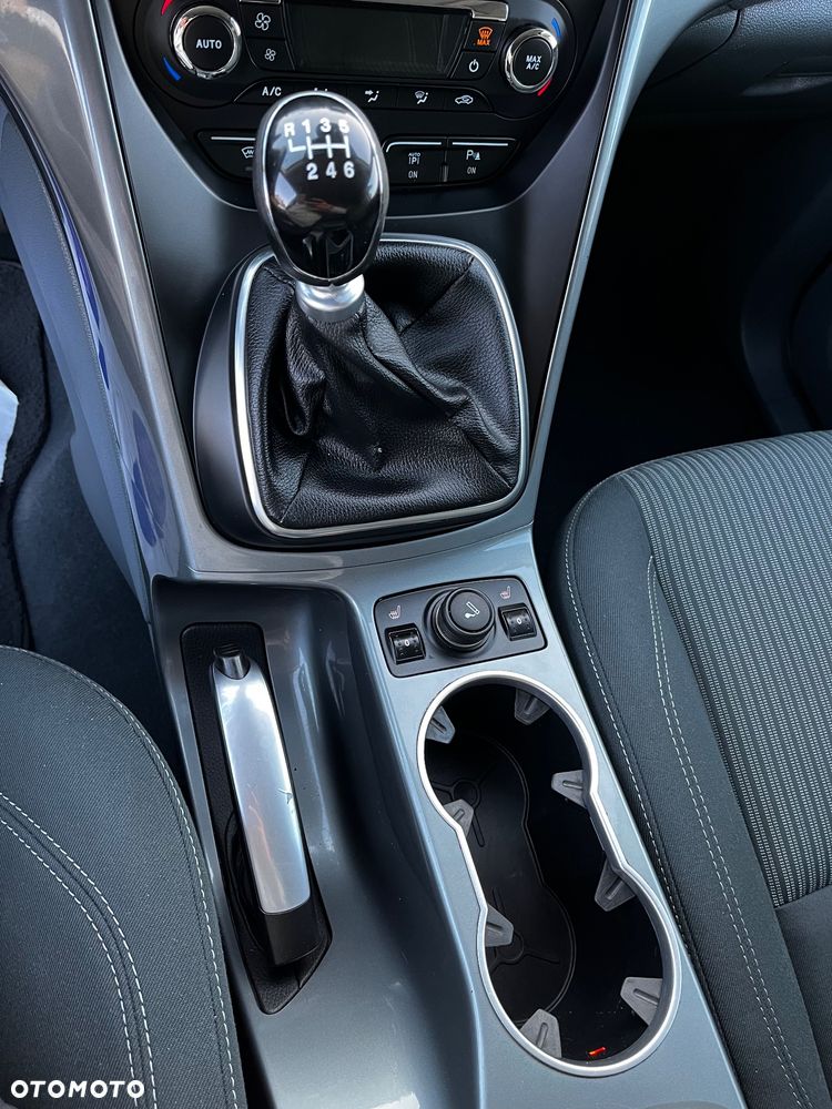 Ford Grand C-MAX - 13