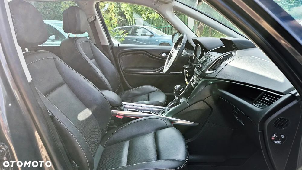 Opel Zafira 1.4 T Cosmo EU6 - 37
