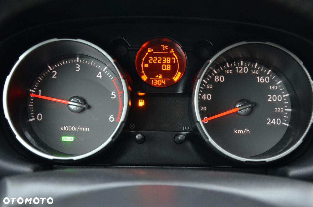 Nissan Qashqai 1.5 dCi Tekna - 25