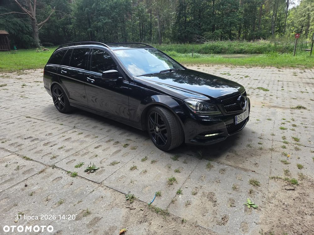 Mercedes-Benz Klasa C 220 CDI BlueEff 4-Matic Avantgarde - 8