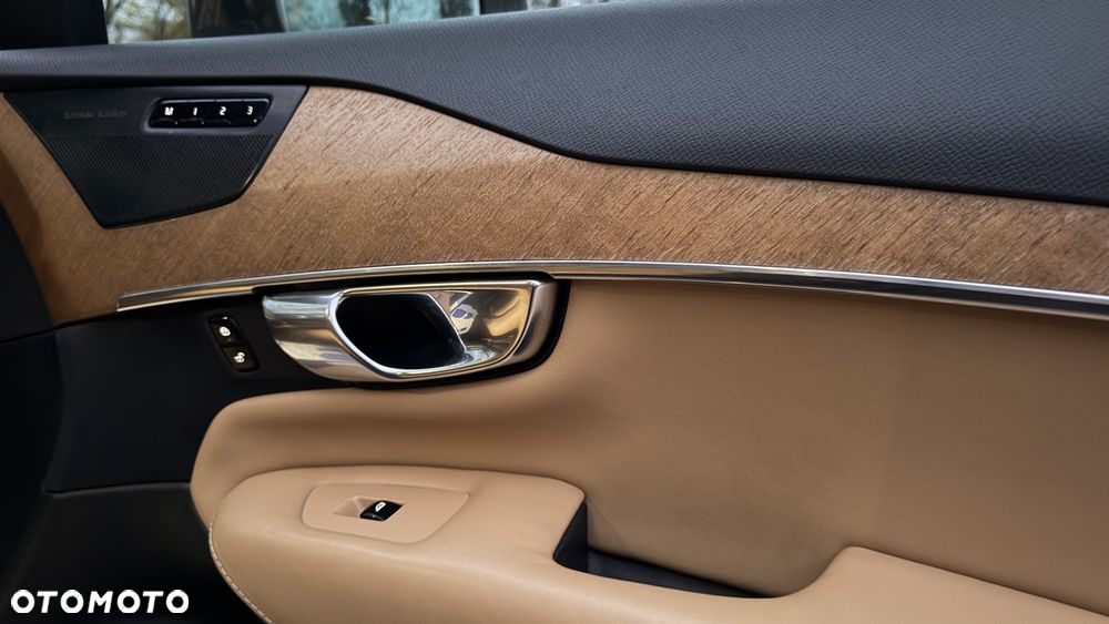 Volvo XC 90 B5 D AWD Momentum Pro 7os - 14
