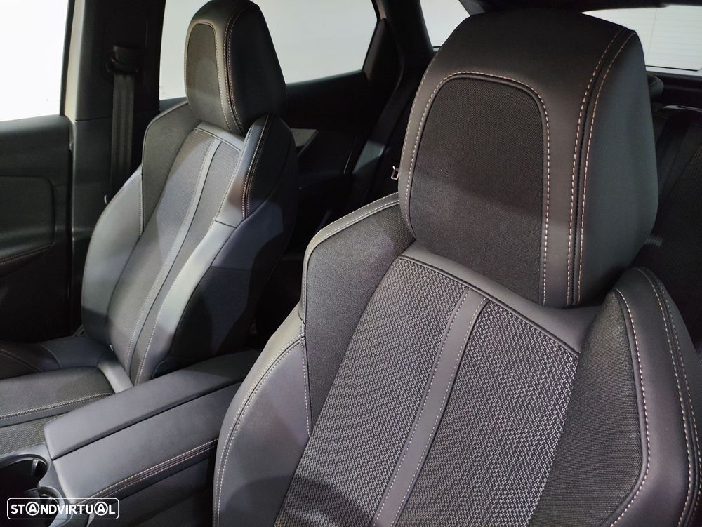 Peugeot 3008 1.6 Hybrid GT e-EAT8 - 9