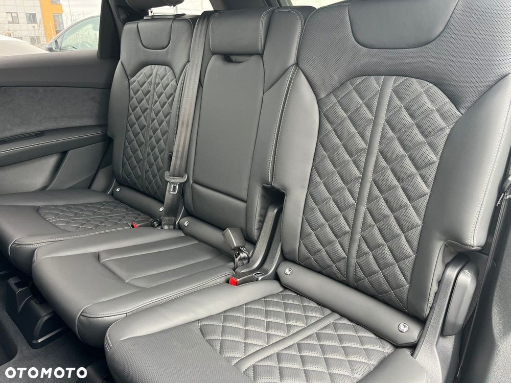 Audi Q7 - 14