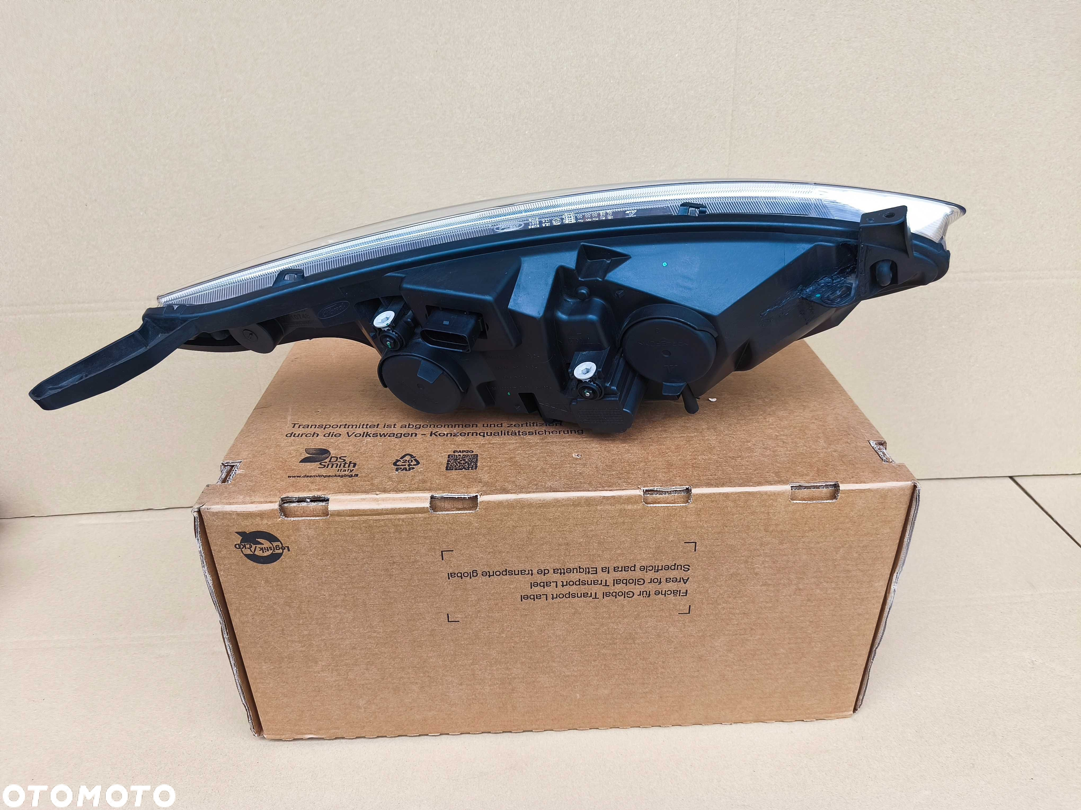 Ford B Max lampa lewa przód reflektor zwykły soczewka AV11-13W030 igła - 3