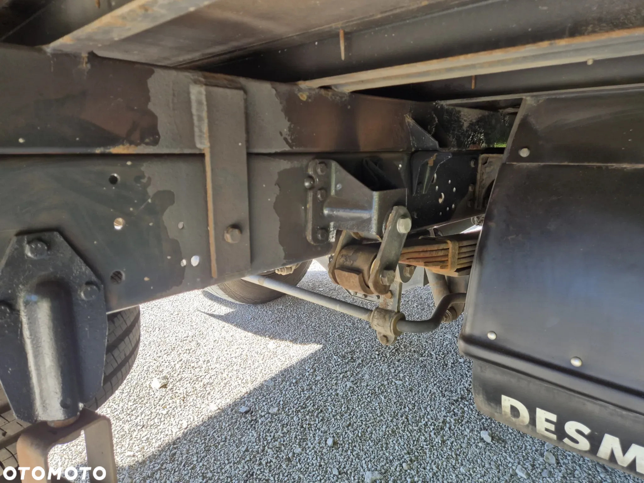Kontener 8 palet Iveco, wysoki 230cm, bagażnik dachowy, regały, stan idealny! - 10