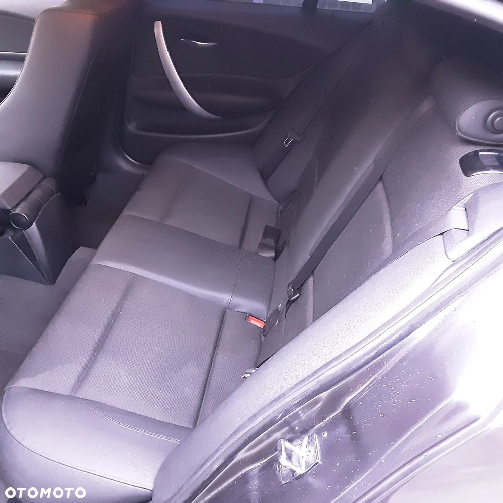 BMW Seria 1 116i - 20