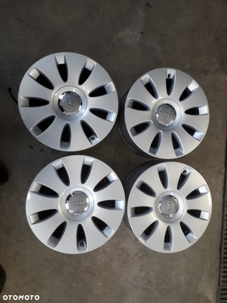 felgi aluminiowe 16" 5x112 ET35 7J 4F0601025N A6 C6 - 1