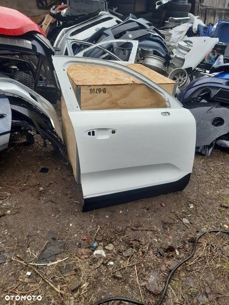 Drzwi prawe przednie Volvo XC-40 XC40 drzwi prawy przód przednie Volvo XC-40 XC40 2017 2018 2019 20 - 1
