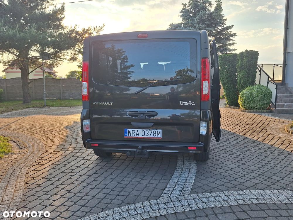 Renault Trafic FAP Grand Passenger Black Edition - 12