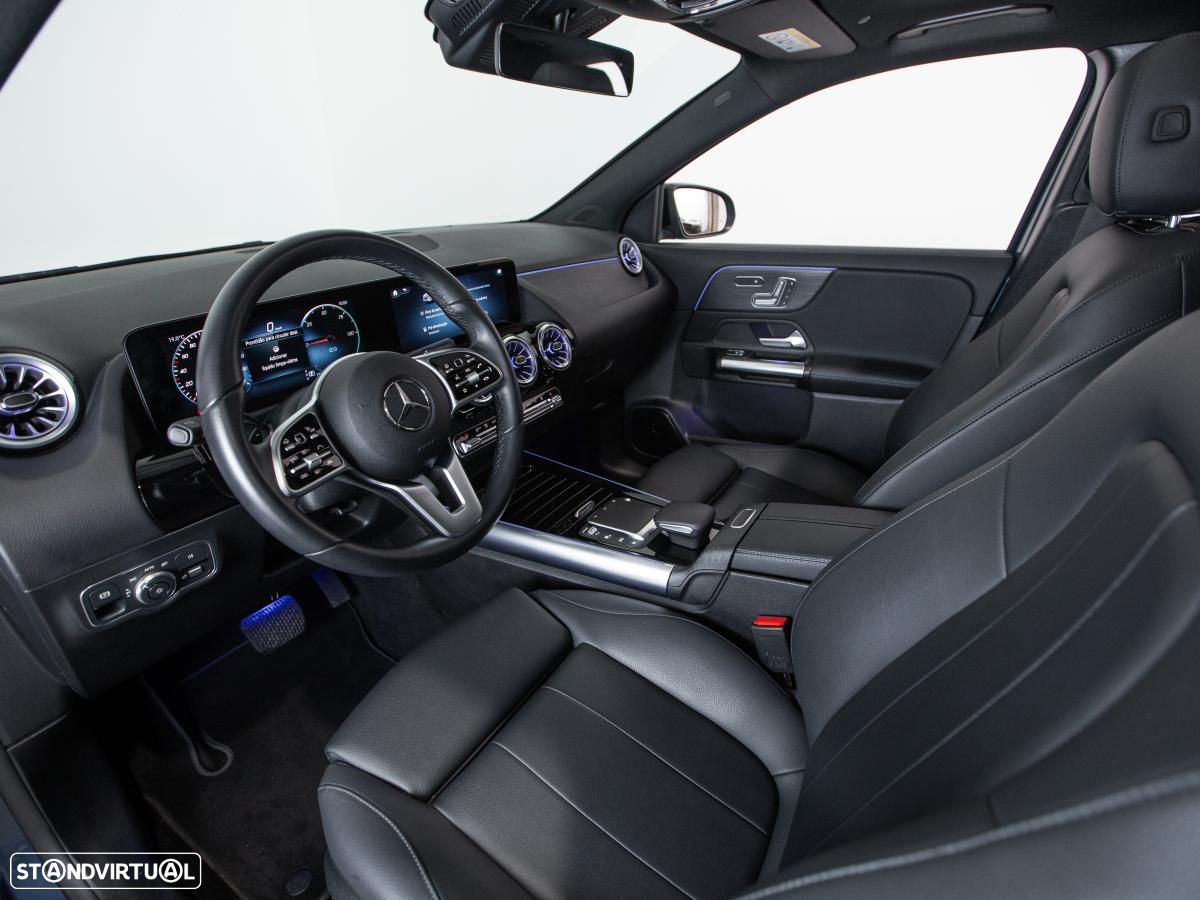 Mercedes-Benz EQA 300 4Matic Progressive - 8