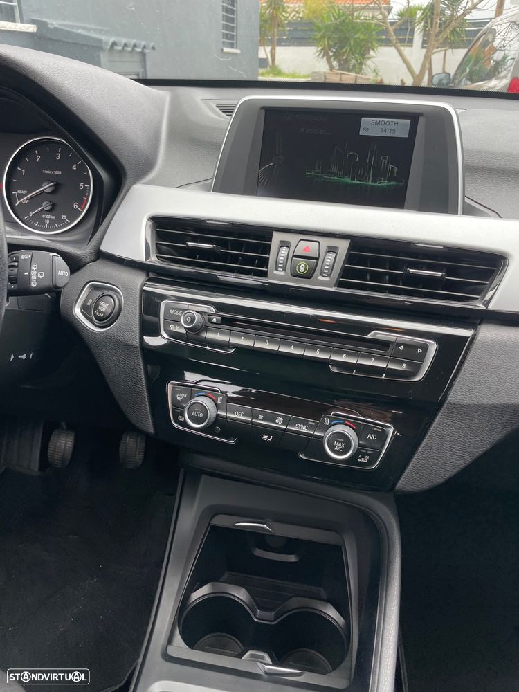 BMW X1 16 d sDrive Advantage - 15