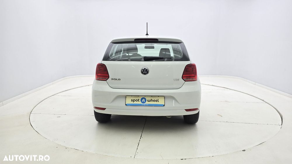 Volkswagen Polo - 7
