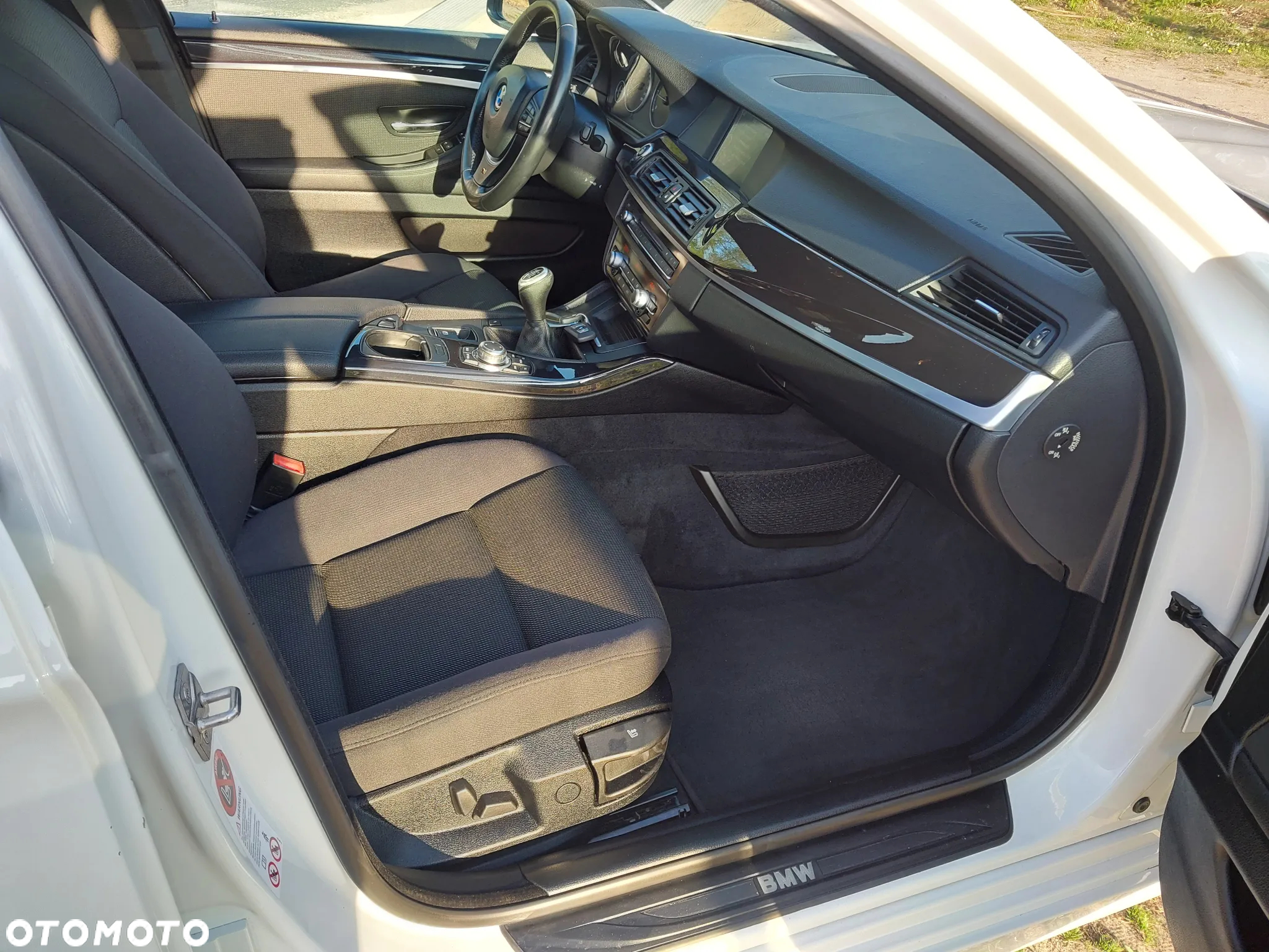 BMW Seria 5 520d - 6