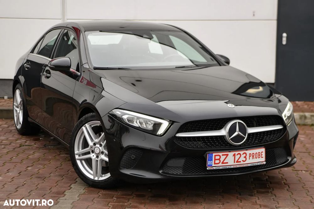 Mercedes-Benz A 180 d Sedan 7G-DCT - 3