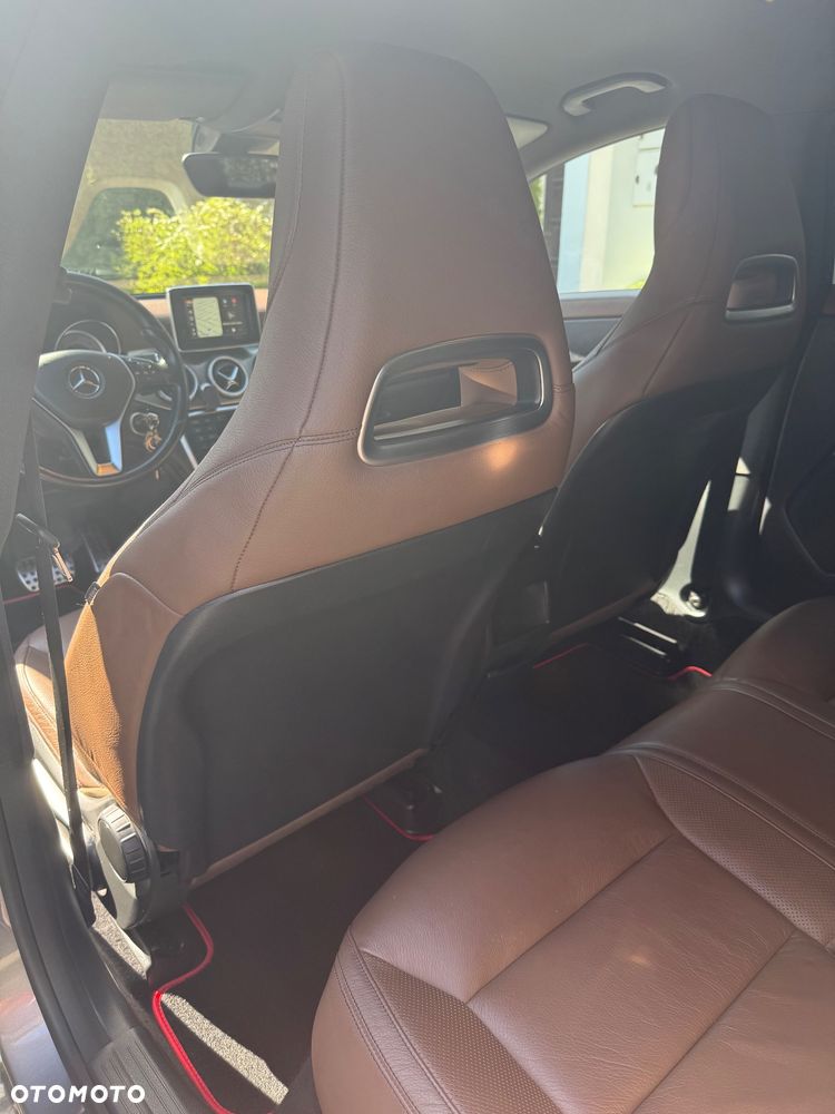 Mercedes-Benz CLA 200 (CDI) d 4Matic 7G-DCT - 20