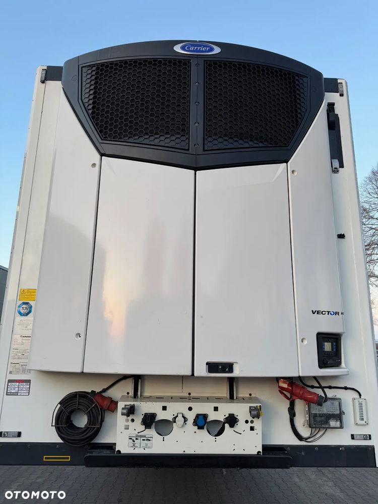 Krone Hakowa, Carrier Vector HE19, Nowe opony!! - 30