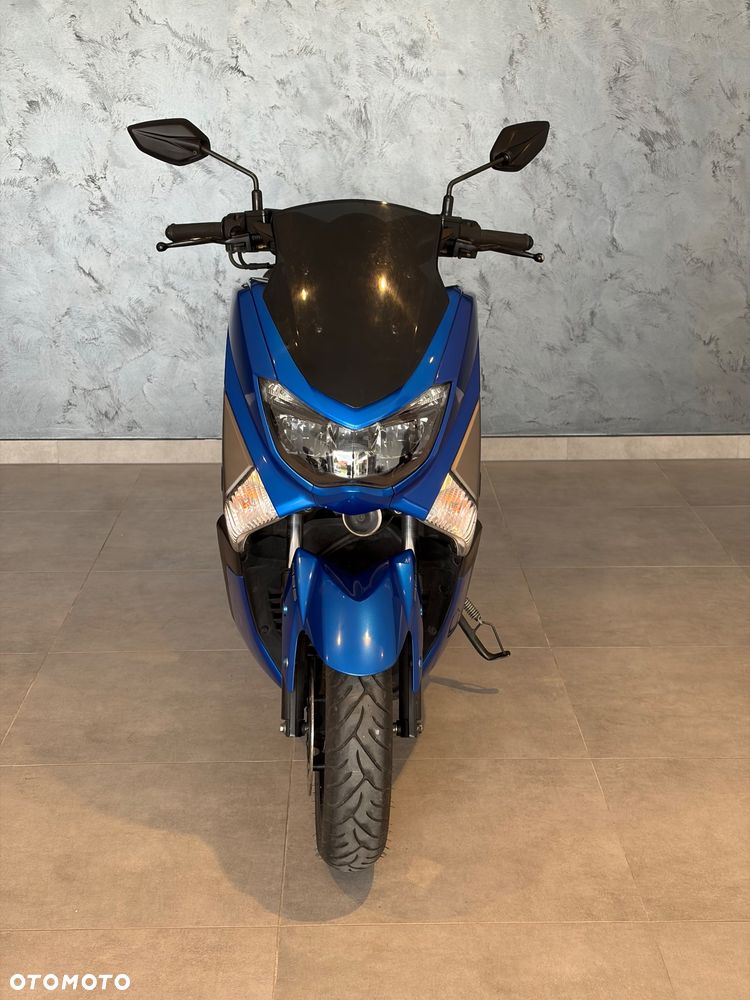 Yamaha NMAX - 6