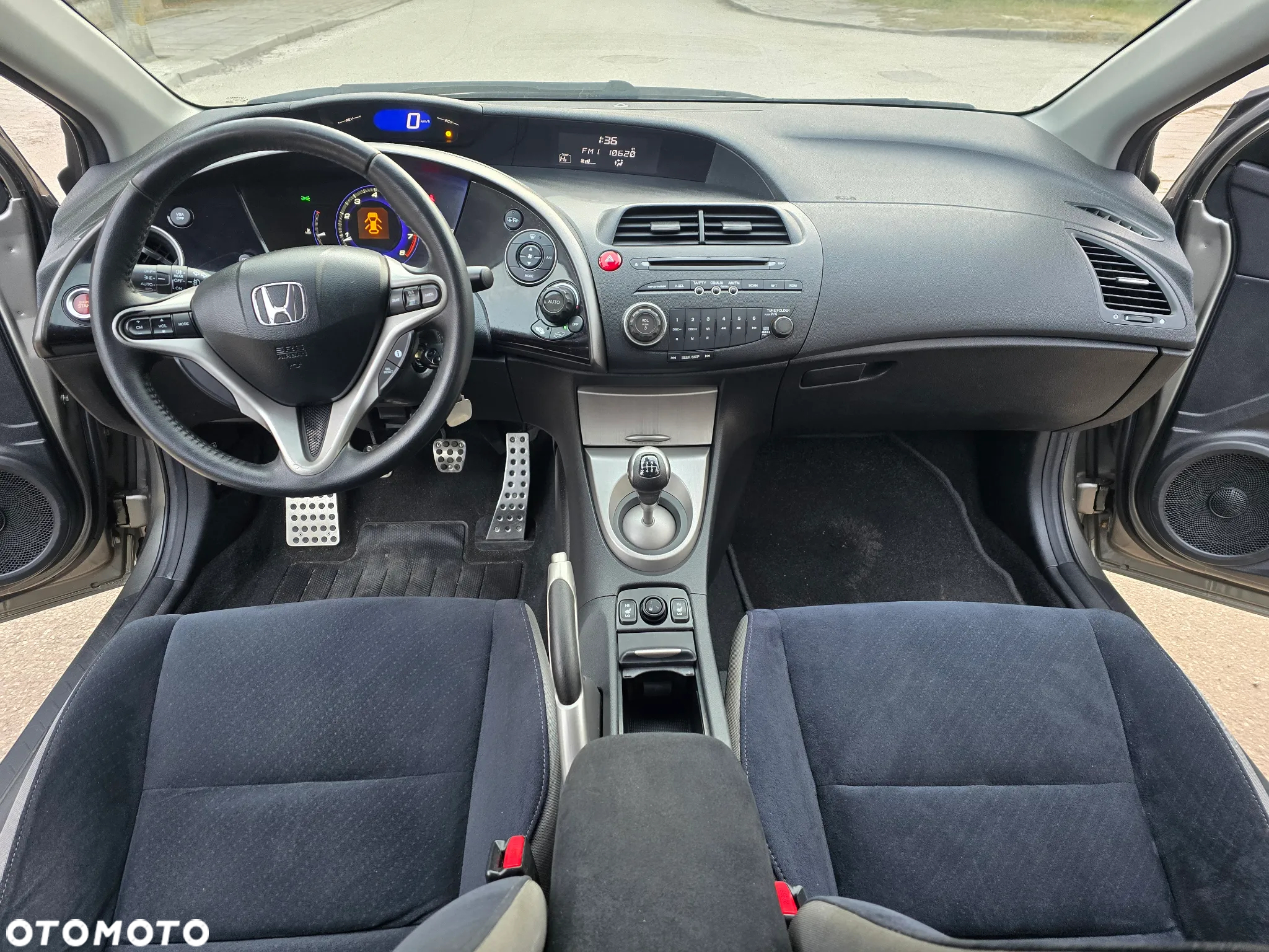 Honda Civic 1.8i-VTEC Executive - 6