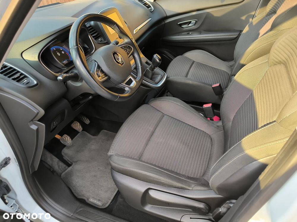 Renault Scenic ENERGY dCi 130 INTENS - 9