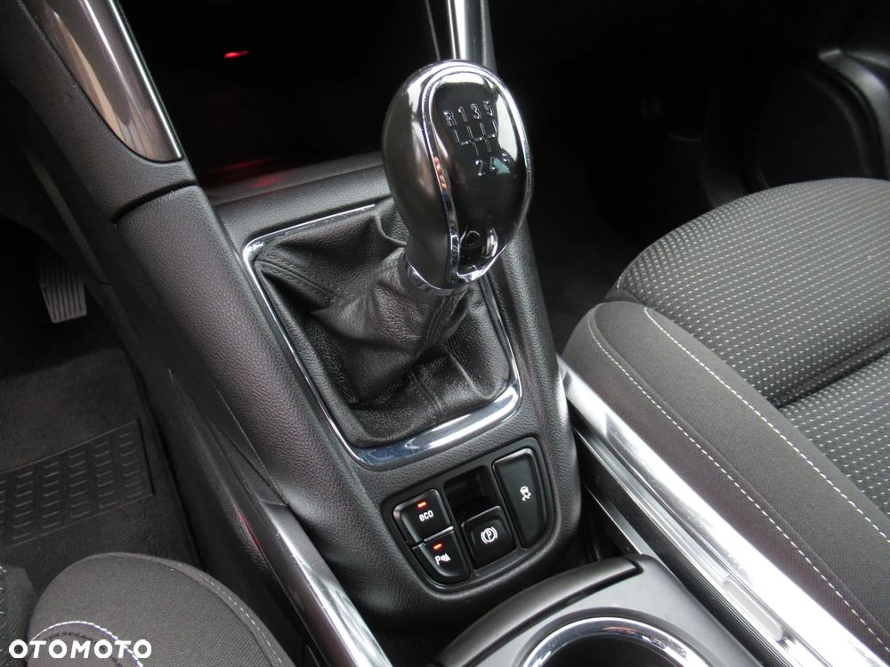 Opel Zafira Tourer 1.4 Turbo Business Innovation - 34