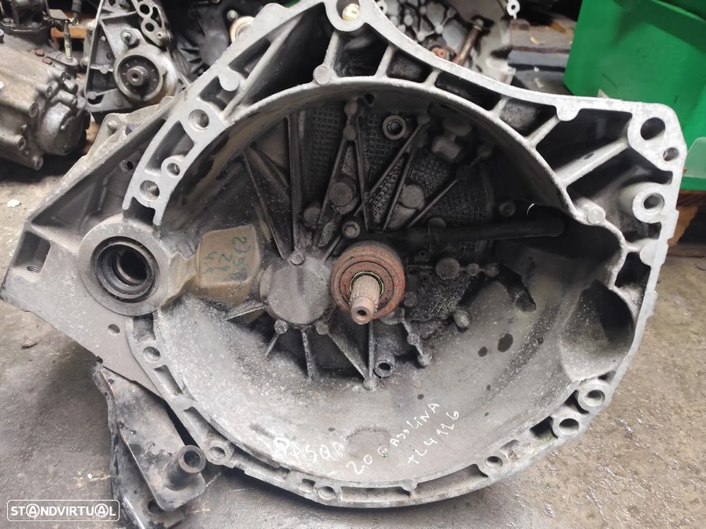 Nissan Qashqai J10 / 2.0i CAIXA DE VELOCIDADES REF: TL4116 - CV136 - 2