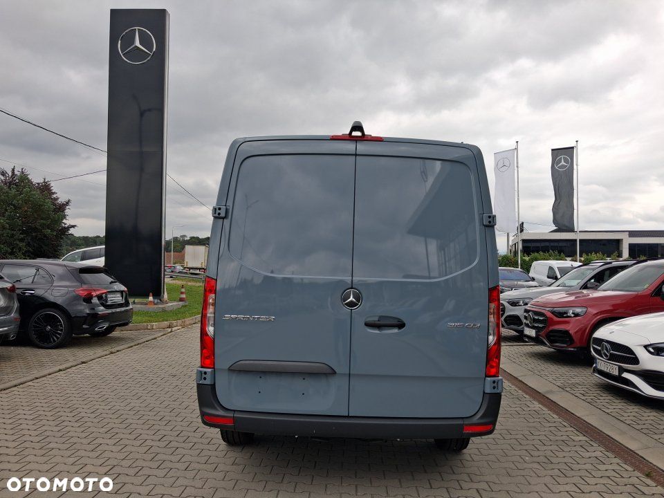 Mercedes-Benz Sprinter - 8