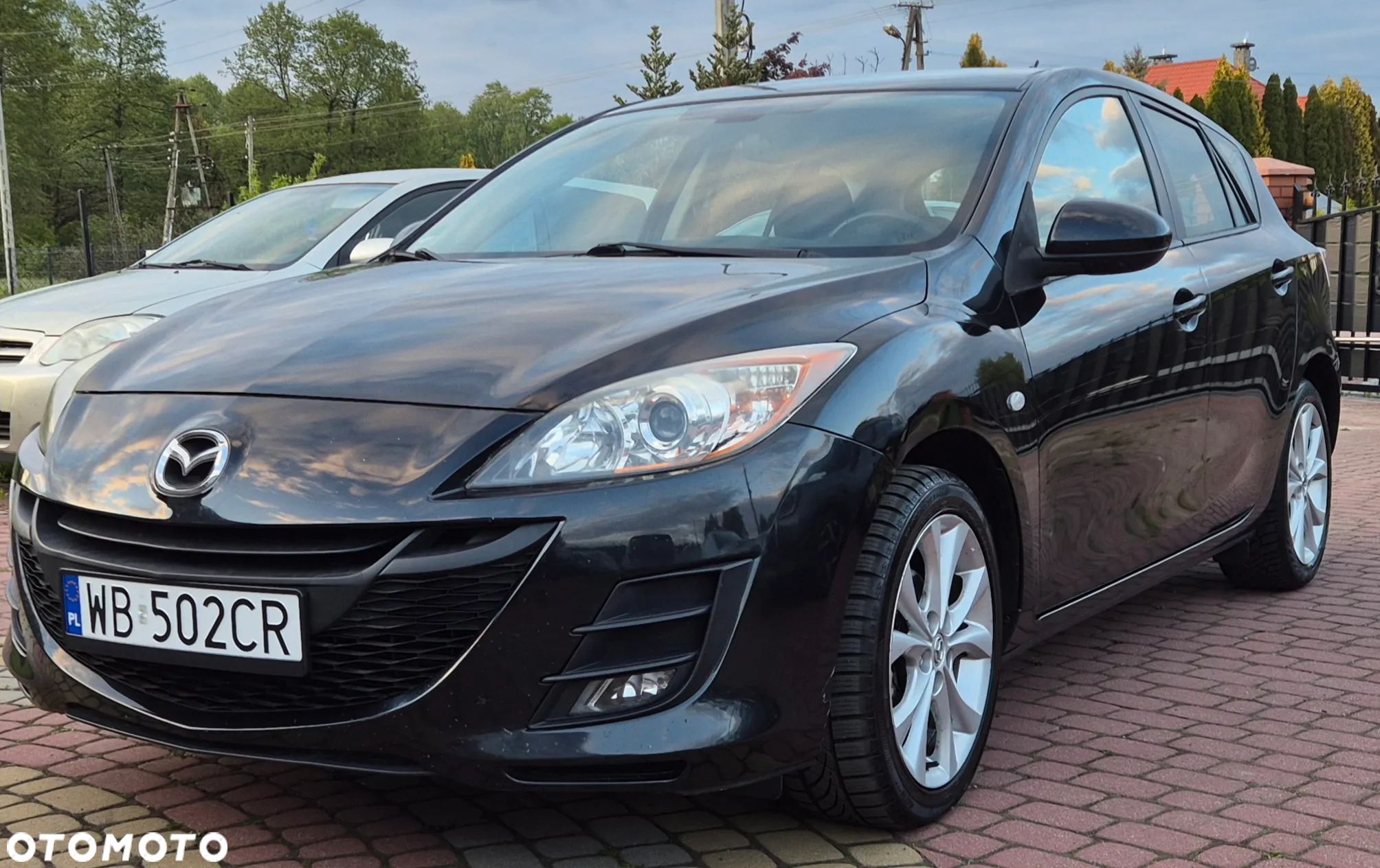 Mazda 3 1.6 Active + - 1