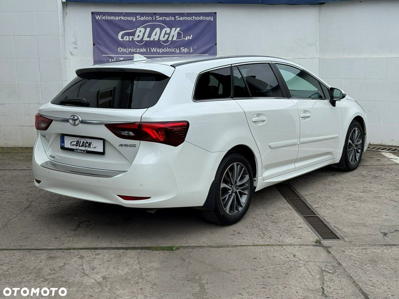 Toyota Avensis - 4