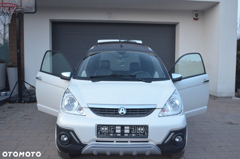 Aixam Crossover - 10