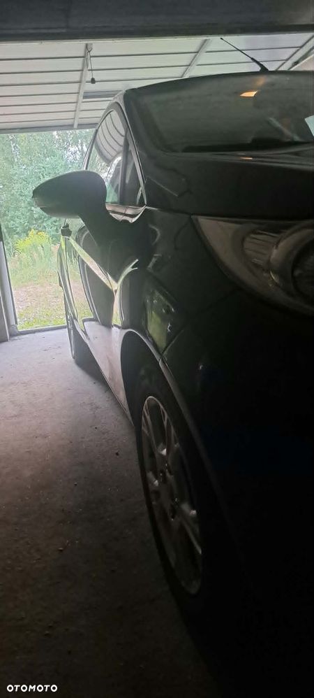 Ford Fiesta 1.25 Champions Edition - 32