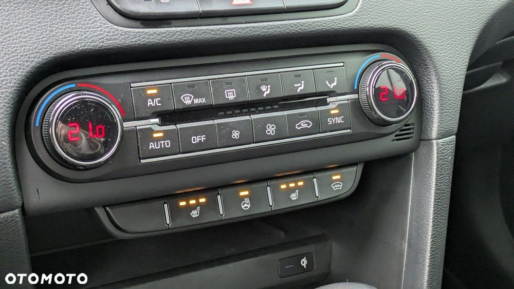 Kia Ceed 1.5 T-GDI L DCT - 27