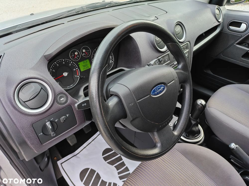 Ford Fusion 1.25 Ambiente - 14