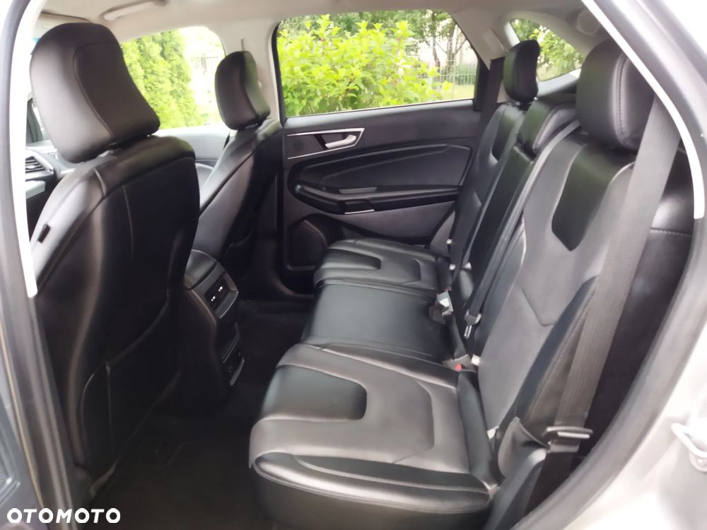 Ford Edge - 33