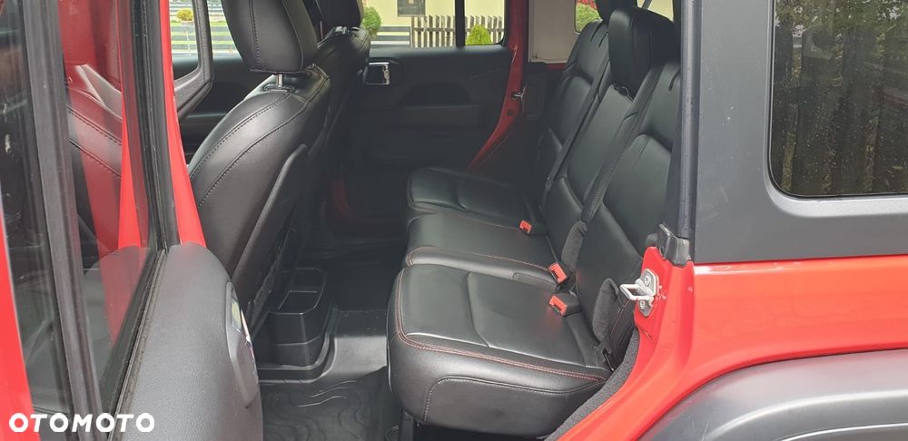 Jeep Wrangler - 21