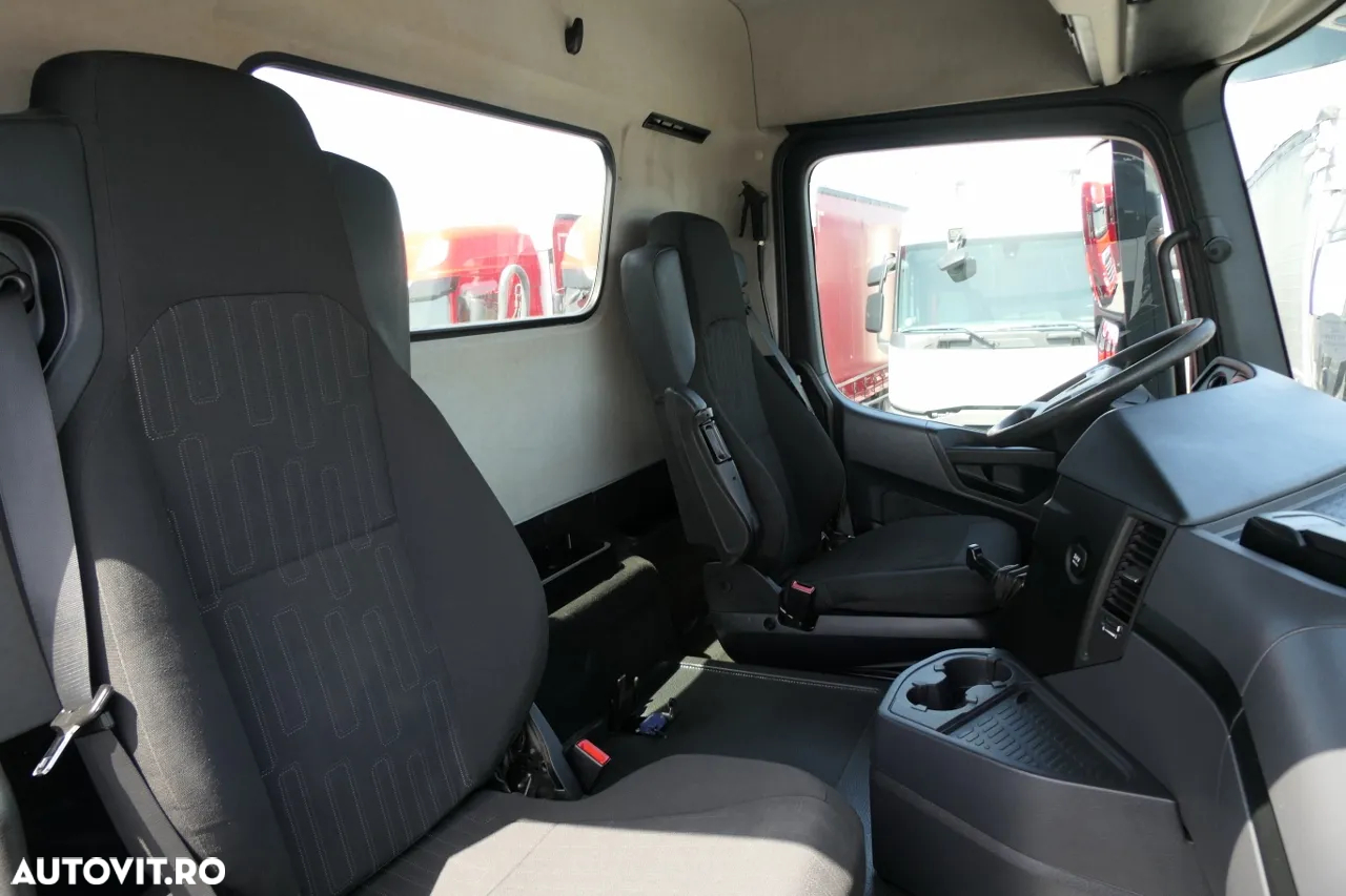 Mercedes-Benz AROCS 2633 / 6X4 / 6.55 M BOX + HDS HIAB 144 / RADIOCOMANDĂ / ROTATOR / FURCI - 37