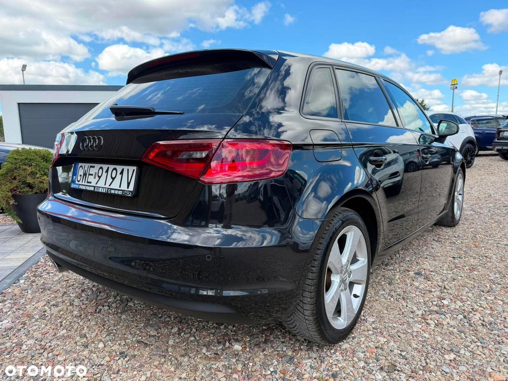 Audi A3 Sportback 2.0 TDI Ambiente - 6