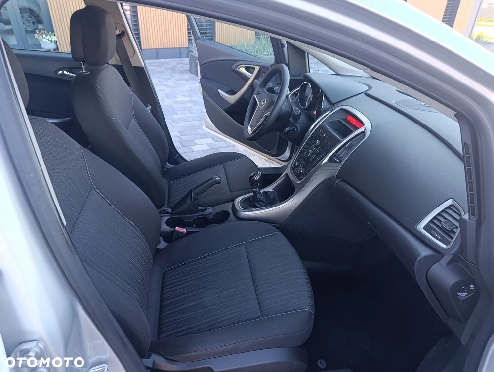 Opel Astra 1.6 Fun - 8