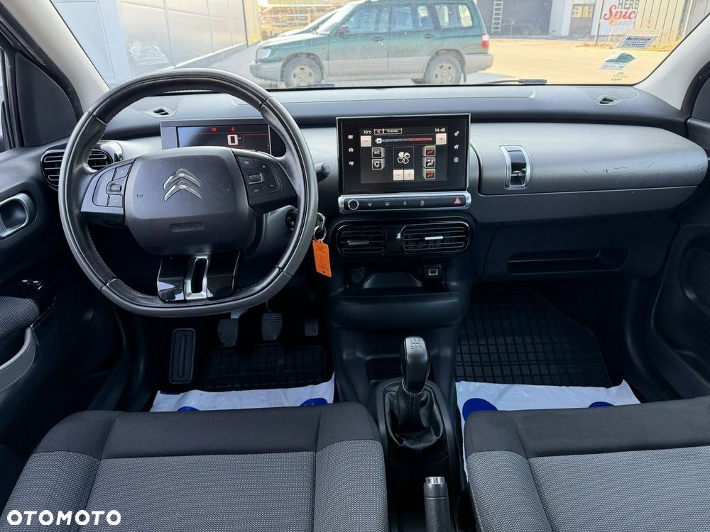 Citroën C4 Cactus - 18