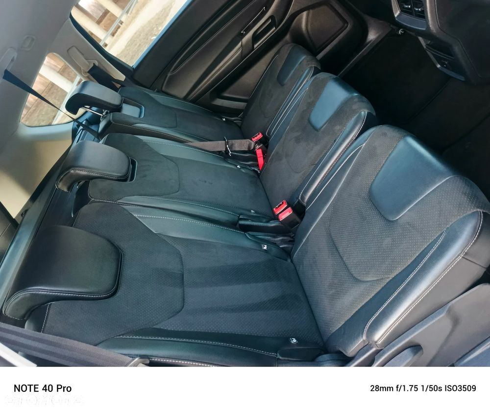 Ford S-Max 2.0 TDCi Titanium - 23