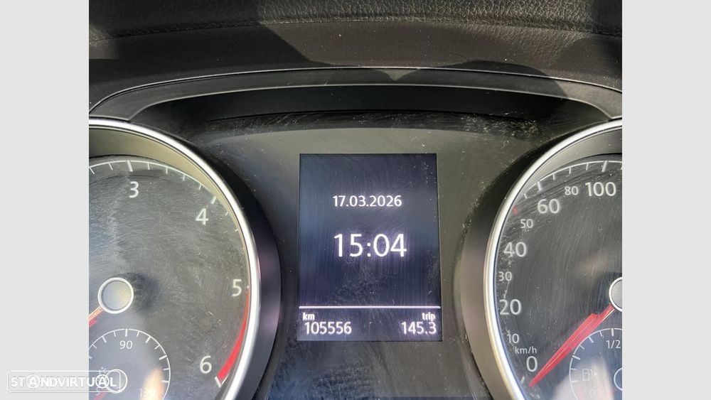 VW Golf 1.6 TDI Confortline DSG - 18