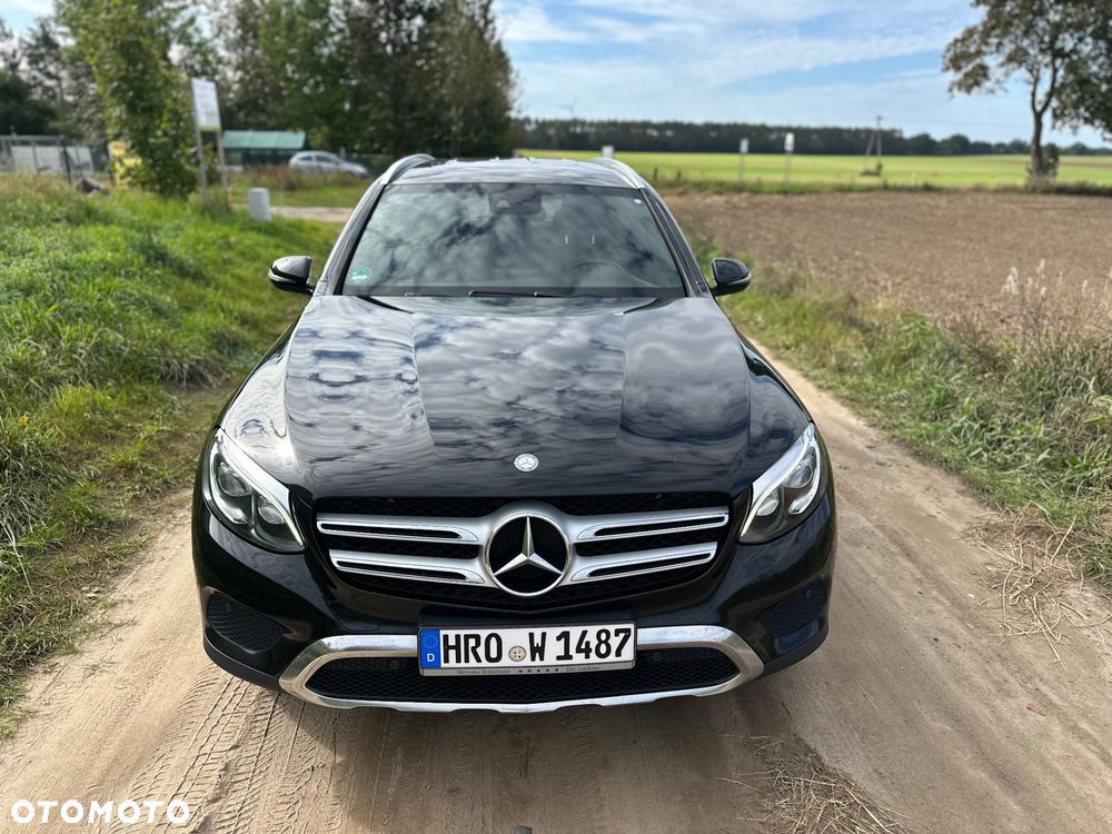 Mercedes-Benz GLC 220 d 4Matic 9G-TRONIC AMG Line - 2