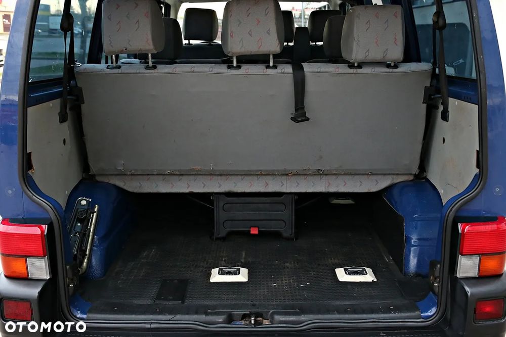 Volkswagen Transporter - 36