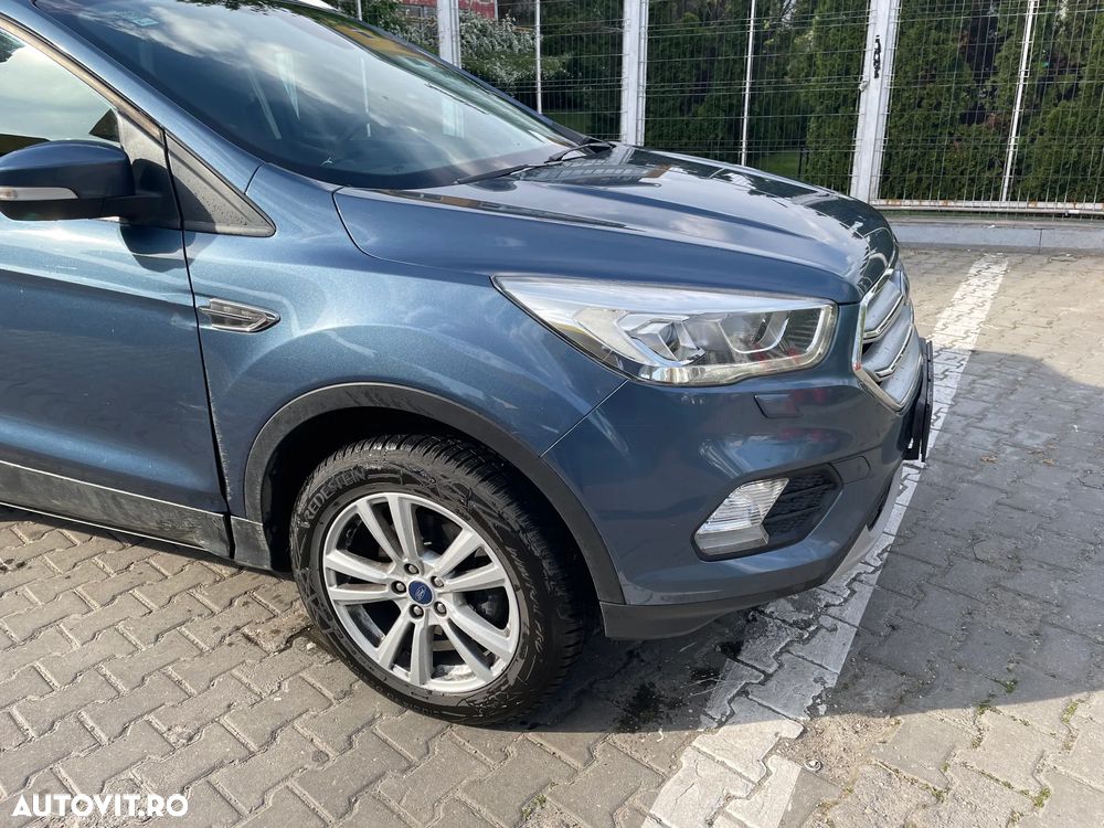 Ford Kuga 1.5 EcoBoost 2WD Trend - 3