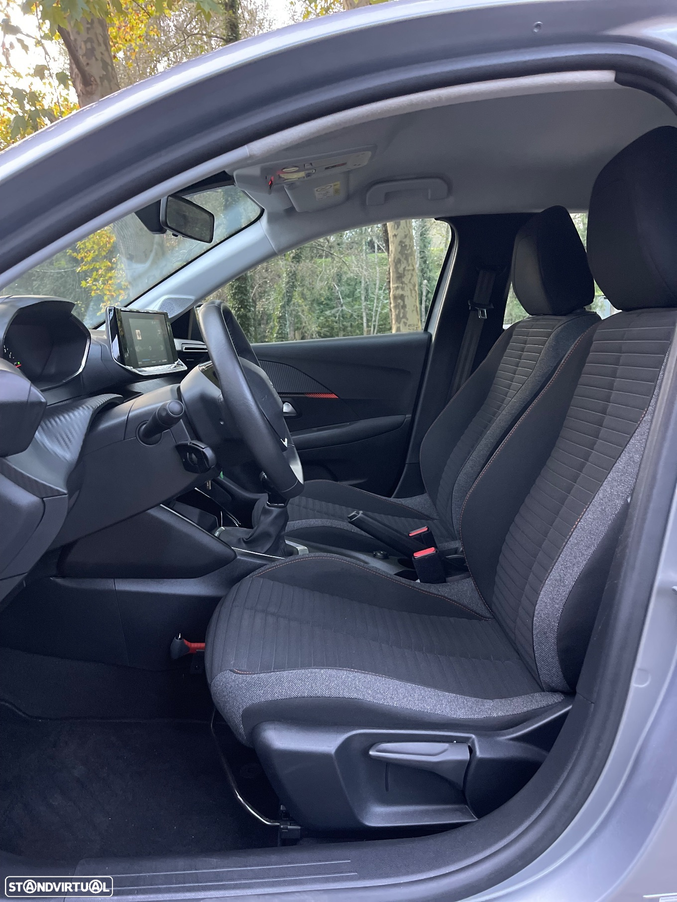 Peugeot 208 1.2 PureTech Active - 11