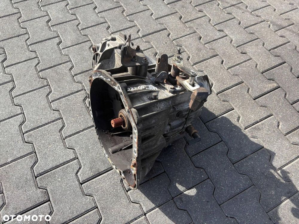 SKRZYNIA BIEGÓW 2.2 CDI A6382602200 MERCEDES VITO 2002 - 2